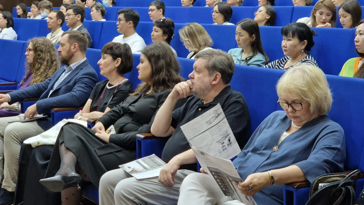 ҚР ПІБ Медициналық орталығының ауруханасында ядролық медицина бойынша ғылыми-практикалық конференция жұмысын бастады 