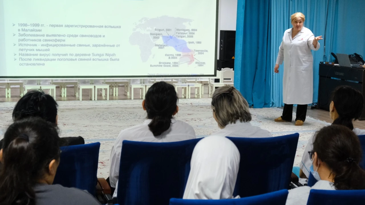 «Қарлығаш» балабақшасында вирустық инфекциялардың алдын алу бойынша консультациялар өткізілді 