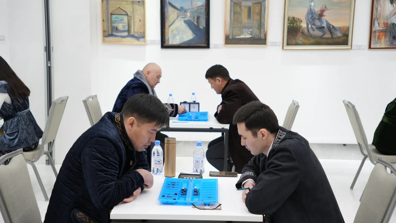 Команда Медицинского центра одержала победу в турнире по тогызкумалак 