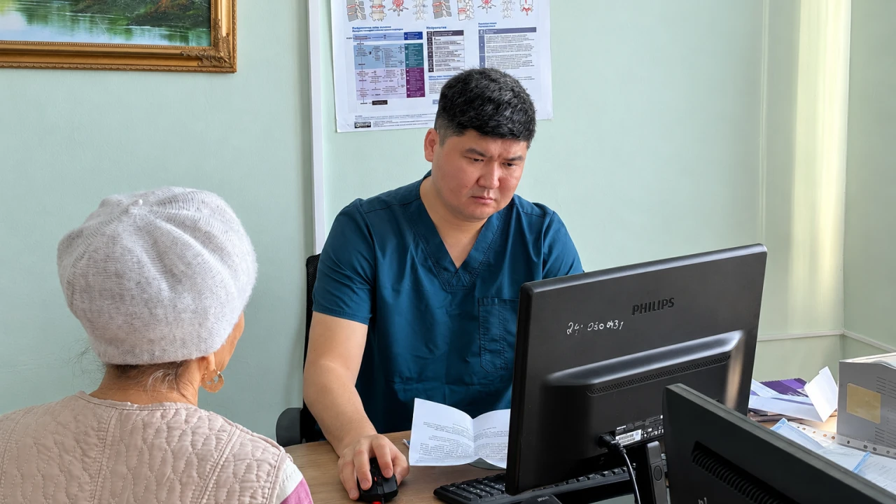 Атырауда Медициналық орталық күндері аясында жоғары технологиялық операциялар жасалады 