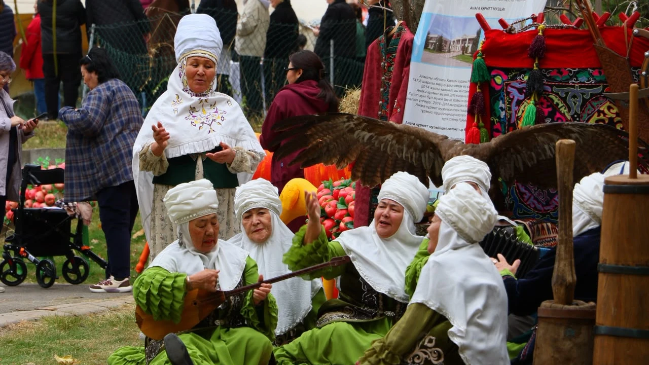 Almaty Resort шипажайында Алма күнін атап өтті 