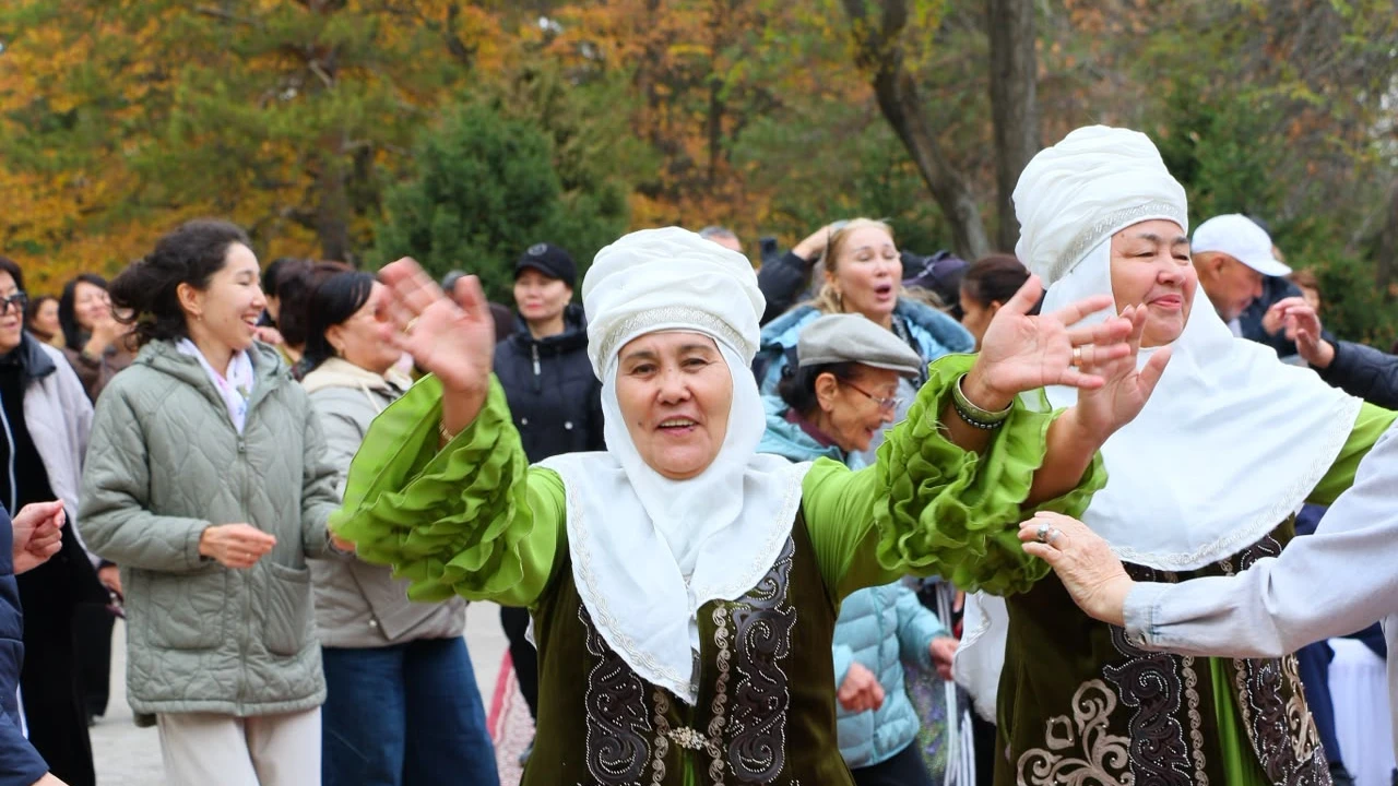 Almaty Resort шипажайында Алма күнін атап өтті 